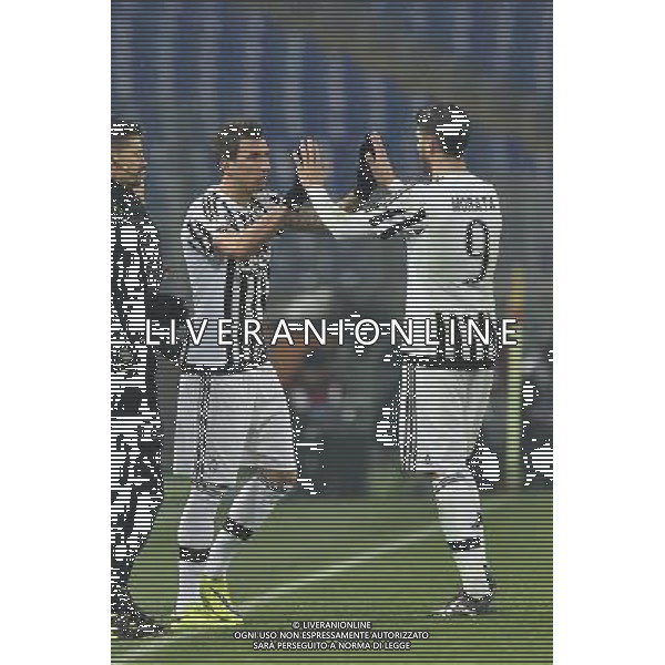 TIM CUP 2015-2016 Quarti di finale - Roma - 20.01.2016 - Stadio Olimpico - SS Lazio vs Juventus - nella foto: Alvaro Morata e Mario Mandzukic sostituzione / Ph.Corradetti - AG. Aldo Liverani Sas / AGENZIA ALDO LIVERANI SAS