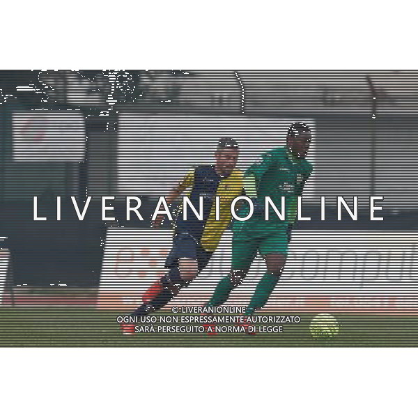 GYASI,Campionato Lega Pro, Girone B, 19Âª giornata, SANTARCANGELO vs CARRARESE del 23/01/2016, nella foto:GYASI, MARCATO DA DRUDI, Â©CLAUDIO ZAMAGNI/AGENZIA ALDO LIVERANI S.A.S./ AGENZIA ALDO LIVERANI SAS