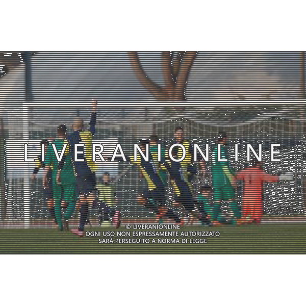 Campionato Lega Pro, Girone B, 19Âª giornata, SANTARCANGELO vs CARRARESE del 23/01/2016, nella foto: L\'ESULTANZA DEL SANTARCANGELO, PER IL 2 A 0, Â©CLAUDIO ZAMAGNI/AGENZIA ALDO LIVERANI S.A.S./ AGENZIA ALDO LIVERANI SAS