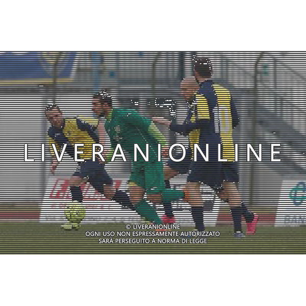Campionato Lega Pro, Girone B, 19» giornata, SANTARCANGELO vs CARRARESE del 23/01/2016, nella foto: CAVION, MARCATO STRETTO DAL SANTARCANGELO, ©CLAUDIO ZAMAGNI/AGENZIA ALDO LIVERANI S.A.S.