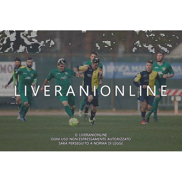 Campionato Lega Pro, Girone B, 19» giornata, SANTARCANGELO vs CARRARESE del 23/01/2016, nella foto: DAVIDE CAIS E ROMANO DURANTE UN CONTRASTO, ©CLAUDIO ZAMAGNI/AGENZIA ALDO LIVERANI S.A.S.