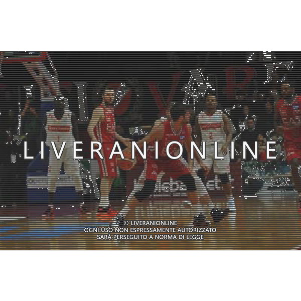 CAMPIONATO DI BASKET SERIE A, OPENJOBMETIS VARESE VS EA7 EMPORIO ARMANI, VARESE, 24-01-2016, NELLA FOTO: CERELLA BRUNO / AGENZIA ALDO LIVERANI SAS 