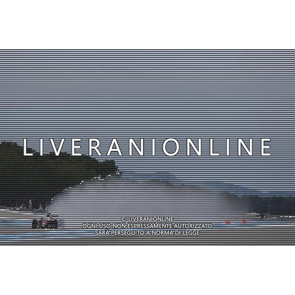 Stoffel Vandoorne (BEL), third driver, McLaren F1 Team 25.01.2016. Formula One Pirelli Wet Weather Testing, Paul Ricard, France. Monday. /AGENZIA ALDO LIVERANI Sas - ITALY ONLY - EDITORIAL USE ONLY