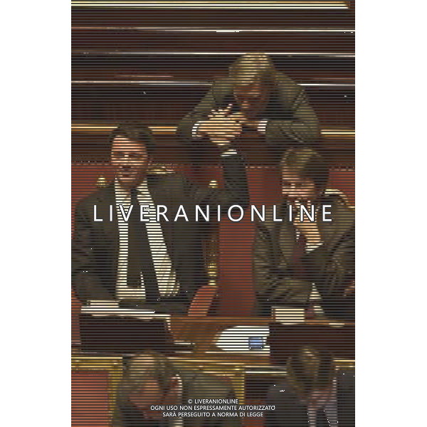 Discussione della mozione di sfiducia al Governo Renzi - Palazzo Madama - Roma - 27.01.2016 nella foto: Matteo Renzi e Dario Franceschini / Ph.Corradetti - Ag. Aldo Liverani Sas 