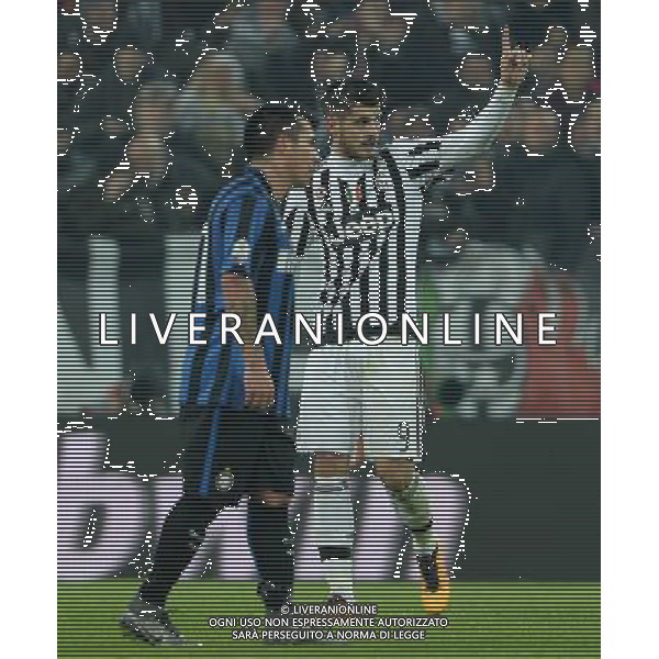 Coppa Italia TIM Cup 2015/2016 Semifinale Andata Torino - 27.01.2016 Juventus-Inter Nella Foto: delusione medel - esultanza dopo il secondo gol di alvaro morata /Ph.Vitez-Ag. Aldo Liverani