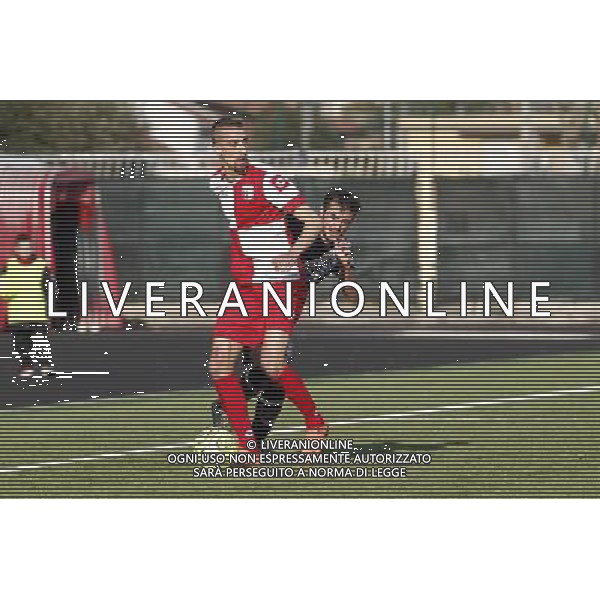 RIMINI vs LUPA ROMA, Campionato Lega Pro, Girone B, 20» giornata, 30/01/2016, nella foto: VARUTTI, IN CONTRASTO, ph.Claudio Zamagni/AGENZIA ALDO LIVERANI S.A.S.