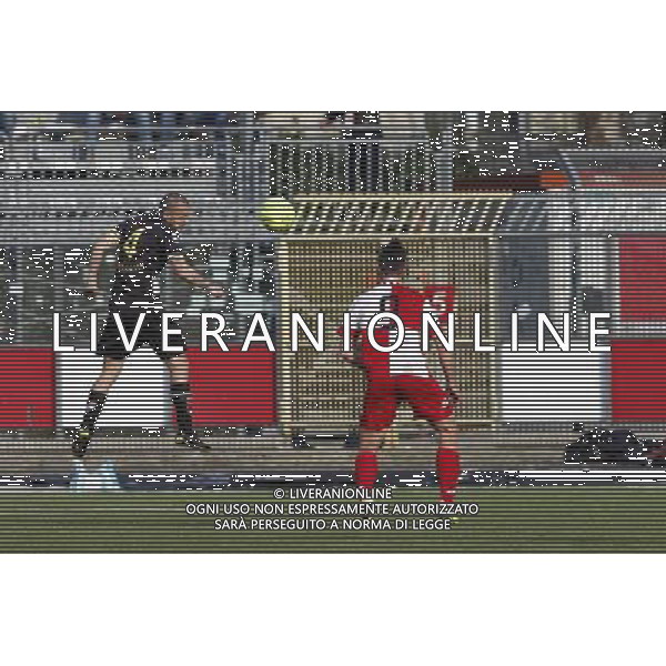 RIMINI vs LUPA ROMA, Campionato Lega Pro, Girone B, 20» giornata, 30/01/2016, nella foto: VOLPE, STACCA DI TESTA, ph.Claudio Zamagni/AGENZIA ALDO LIVERANI S.A.S.