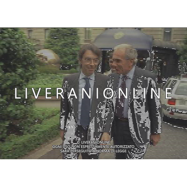 MILANO 27-05-1998 INCONTRO ALL\'HOTEL PRINCIPE DI SAVOIA TRA MASSIMO MORATTI EGIUSEPPE GAZZONI FRASCARA NELLA FOTO GIUSEPPE GAZZONI FRASCARA E MASSIMO MORATTI AG ALDO LIVERANI SAS