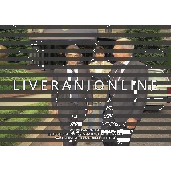 MILANO 27-05-1998 INCONTRO ALL\'HOTEL PRINCIPE DI SAVOIA TRA MASSIMO MORATTI EGIUSEPPE GAZZONI FRASCARA NELLA FOTO GIUSEPPE GAZZONI FRASCARA E MASSIMO MORATTI AG ALDO LIVERANI SAS