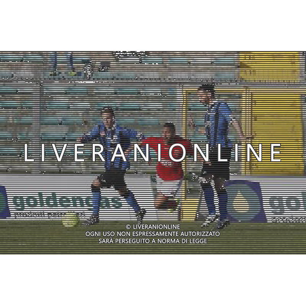 ANCONA vs PISA, Campionato di Calcio Lega Pro, Girone B, 20» giornata, 31/01/2016, nella foto: RICCI , HAMILI SCIVOLA, ph.Claudio Zamagni/AGENZIA ALDO LIVERANI S.A.S.
