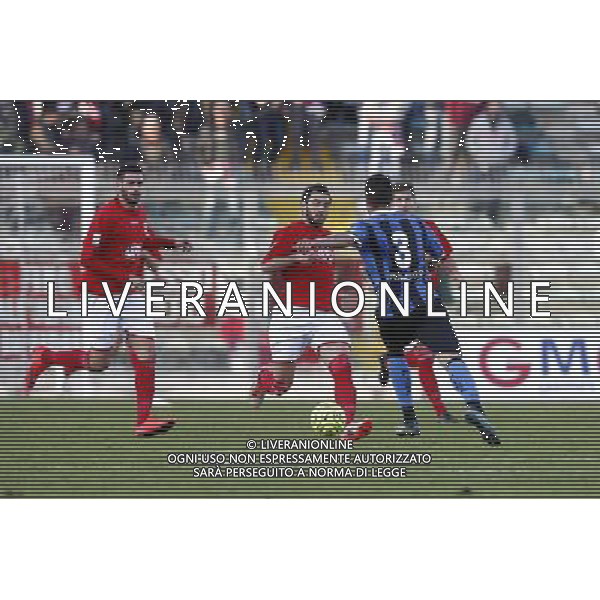 ANCONA vs PISA, Campionato di Calcio Lega Pro, Girone B, 20» giornata, 31/01/2016, nella foto: CRESCENZI, DAVANTI AAL DIFESA DELL\'ANCONA, ph.Claudio Zamagni/AGENZIA ALDO LIVERANI S.A.S.