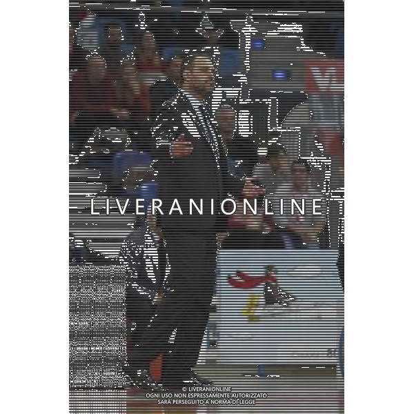 Lega Basket serie A, 3» giornata di ritorno, Consultinvest Pesaro vs Openjobmetis Varese 31/01/2016 nella foto: IL COACH MORETTI, RASSEGNATO, ph.CLAUDIO ZAMAGNI/AGENZIA ALDO LIVERANI S.A.S.