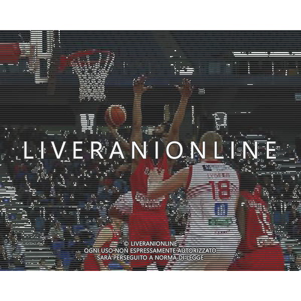 Lega Basket serie A, 3» giornata di ritorno, Consultinvest Pesaro vs Openjobmetis Varese 31/01/2016 nella foto: LACEY, SALE AL FERRO, ph.CLAUDIO ZAMAGNI/AGENZIA ALDO LIVERANI S.A.S.