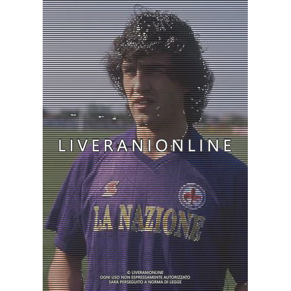 Oscar Alberto Dertycia calciatore con la maglia della Fiorentina nel 1989/1990 - retrospettiva ©Archivio / Ag. Aldo Liverani Sas