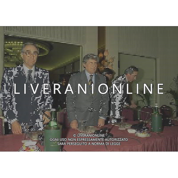 MILANO 16-12-1997 HOTEL PRINCIPE DI SAVOIA FESTA DELLA LEGA CALCIO NELLA FOTO FRANCO CARRARO CON LUCIANO NIZZOLA AG ALDO LIVERANI SAS
