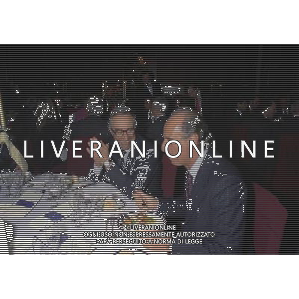 MILANO 16-12-1997 HOTEL PRINCIPE DI SAVOIA FESTA DELLA LEGA CALCIO NELLA FOTO MARIO PESCANTE CON FRANCO CARRARO AG ALDO LIVERANI SAS