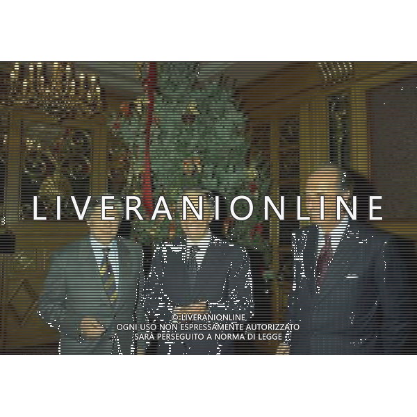 MILANO 16-12-1997 HOTEL PRINCIPE DI SAVOIA FESTA DELLA LEGA CALCIO NELLA FOTO LUCIANO NIZZOLA CON FRANCO CARRARO E MARIO PESCANTE AG ALDO LIVERANI SAS