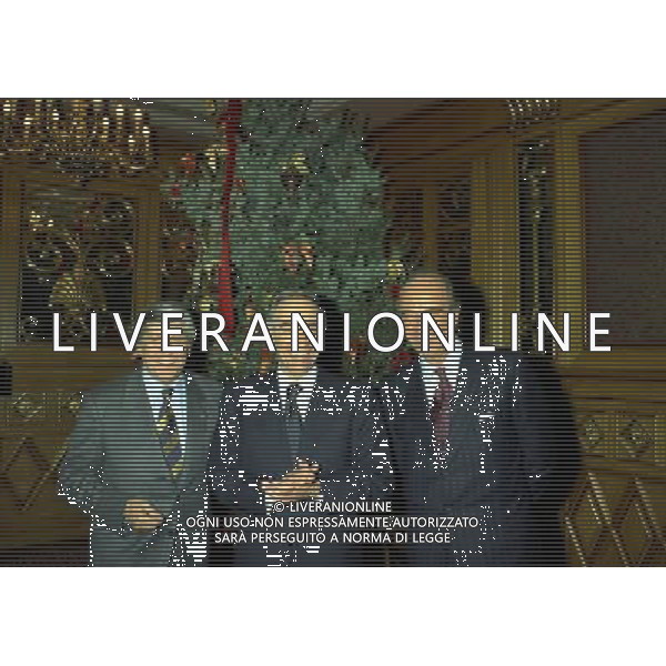 MILANO 16-12-1997 HOTEL PRINCIPE DI SAVOIA FESTA DELLA LEGA CALCIO NELLA FOTO LUCIANO NIZZOLA CON FRANCO CARRARO E MARIO PESCANTE AG ALDO LIVERANI SAS