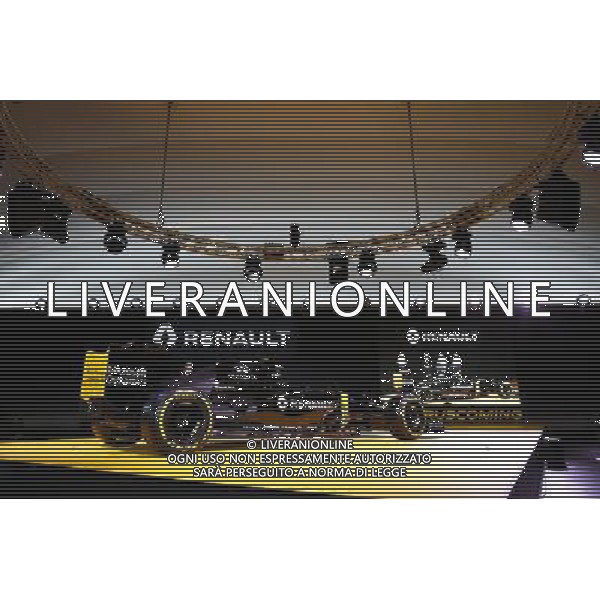 The Renault Sport Formula One Team car livery is revealed. 03.02.2016. Renault Sport Formula One Team RS16 Launch, Renault Technocentre, Paris, France. / Ag. Aldo Liverani Sas - Italy only editorial use only