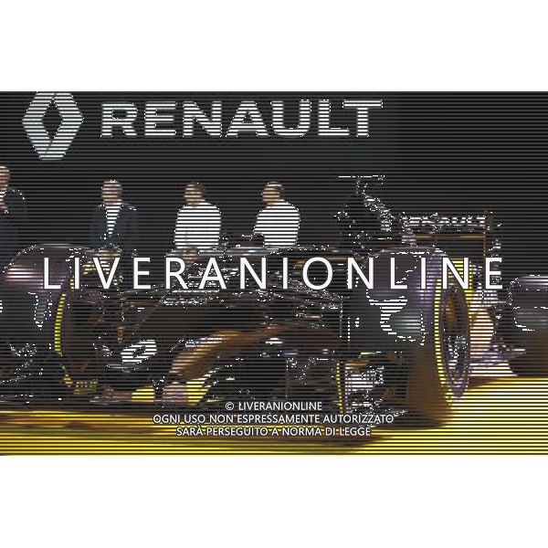 The Renault Sport Formula One Team car livery is revealed. 03.02.2016. Renault Sport Formula One Team RS16 Launch, Renault Technocentre, Paris, France. / Ag. Aldo Liverani Sas - Italy only editorial use only