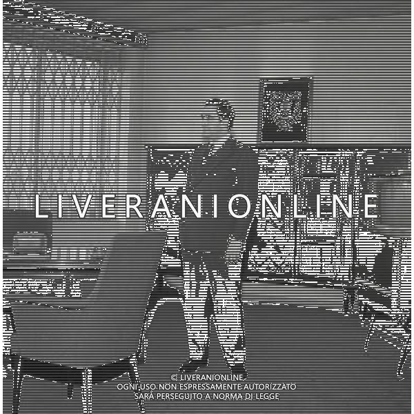 MILANO 1968 FRANCO CARRARO PRESIDENTE DEL MILAN NEL SUO STUDIO NELLA FOTO FRANCO CARRARO PRESIDENTE DEL MILAN AG ALDO LIVERANI SAS 