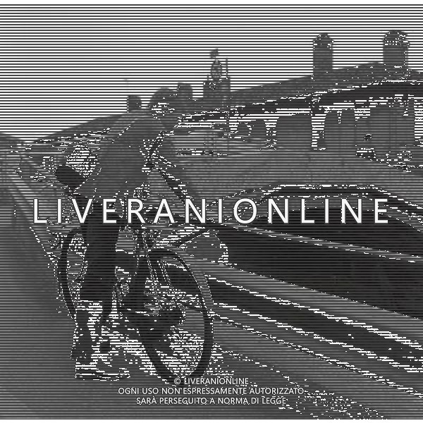 1970 MILANO NAVIGLIO MILANESE PORTA TICINESE NELLA FOTO PORTA TICINESE SUI NAVIGLI AG ALDO LIVERANI SAS 