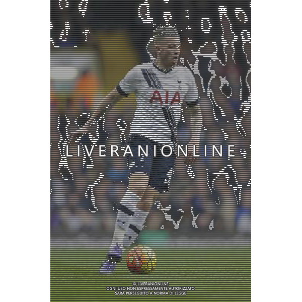 Tottenham Hotspur\'s Toby Alderweireld in action during todays match Photographer Craig Mercer/CameraSport Football - Barclays Premiership - Tottenham Hotspur v Watford - Saturday 6th February 2016 - White Hart Lane - London © CameraSport - 43 Linden Ave. Countesthorpe. Leicester. England. LE8 5PG - Tel: +44 (0) 116 277 4147 - admin@camerasport.com - www.camerasport.com AG ALDO LIVERANI SAS ONLY ITALY