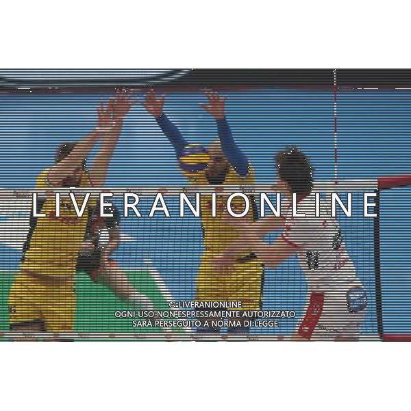 LEGAVOLLEY - VOLLEY LAND DEL MONTE COPPA ITALIA. FINALE COPPA ITALIA SUPER LEGA. DHL MODENA - DIATEC TRENTINO 3-0. IL MURO DI LUCAS E NGAPETH SU DIURIC/Agenzia Aldo Liverani s.a.s.