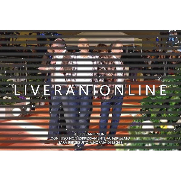 66mo Festival della canzone italiana SanRemo 08 febbraio 2016 nella foto la sfilata sulla passerella del red carpet dei cantanti partecipanti al teatro Ariston - Elio e le storie tese ©Gazzaniga / AGENZIA ALDO LIVERANI SAS 