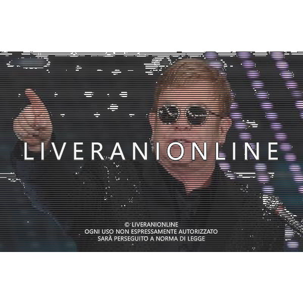 PRIMA SERATA 66mo FESTIVAL DELLA CANZONE ITALIANA DI SANREMO 09 FEBBRAIO 2016 NELLA FOTO SIR ELTON JOHN ©GAZZANIGA / AGENZIA ALDO LIVERANI SAS 