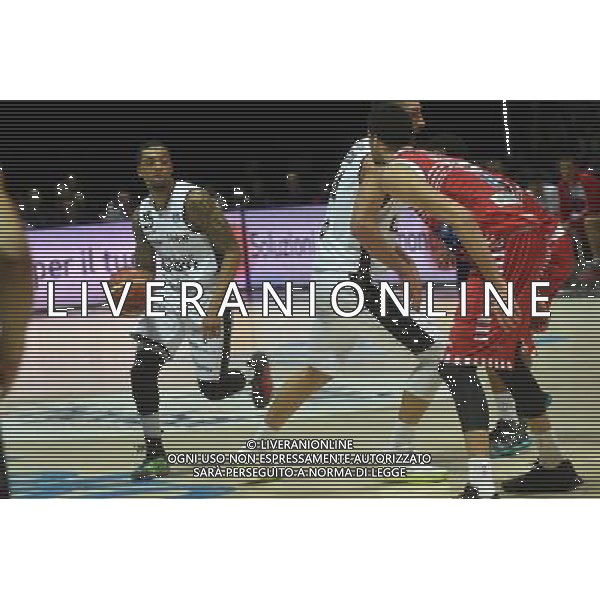 OBIETTIVO LAVORO BOLOGNA - CONSULTINVEST PESARO CAMPIONATO BASKET SERIE A 09 FEBBRAIO 2016 NELLA FOTO RAY ©OPTIMAFOTO / AGENZIA ALDO LIVERANI SAS 