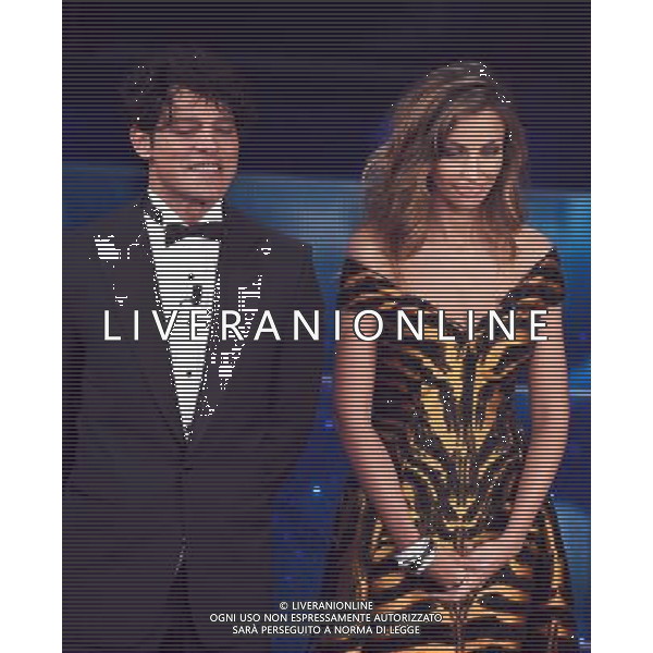PRIMA SERATA 66mo FESTIVAL DELLA CANZONE ITALIANA DI SANREMO 09 FEBBRAIO 2016 NELLA FOTO GABRIEL GARKO CON MADALINA GHENEA ©GAZZANIGA / AGENZIA ALDO LIVERANI SAS 