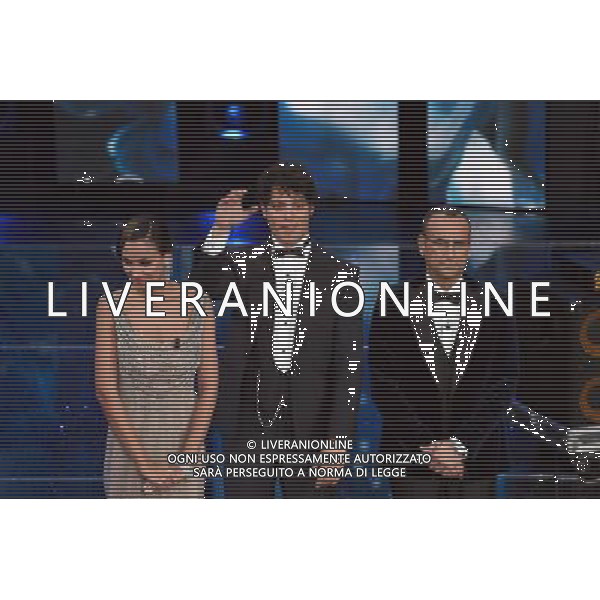 PRIMA SERATA 66mo FESTIVAL DELLA CANZONE ITALIANA DI SANREMO 09 FEBBRAIO 2016 NELLA FOTO CARLO CONTI CON MADALINA GHENEA E GABRIEL GARKO ©GAZZANIGA / AGENZIA ALDO LIVERANI SAS 