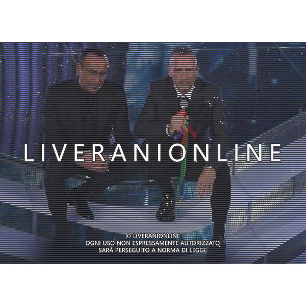SECONDA SERATA 66mo FESTIVAL DELLA CANZONE ITALIANA DI SANREMO 10 FEBBRAIO 2016 NELLA FOTO CARLO CONTI CON EROS RAMAZZOTTI ©GAZZANIGA / AGENZIA ALDO LIVERANI SAS 
