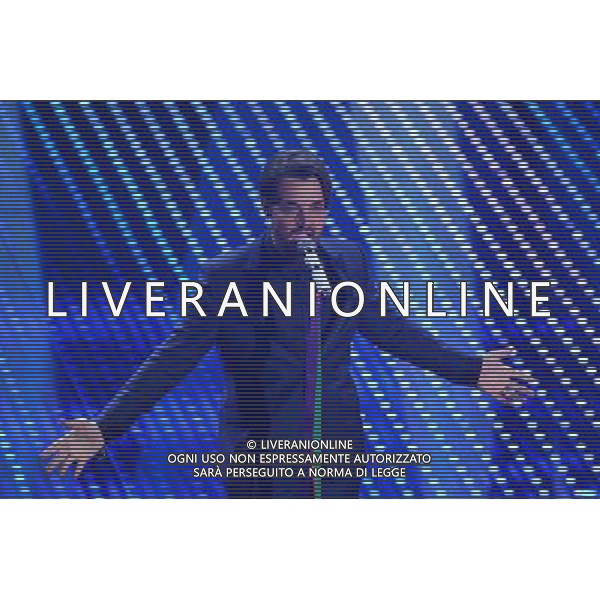 SECONDA SERATA 66mo FESTIVAL DELLA CANZONE ITALIANA DI SANREMO 10 FEBBRAIO 2016 NELLA FOTO VALERIO SCANU ©GAZZANIGA / AGENZIA ALDO LIVERANI SAS 