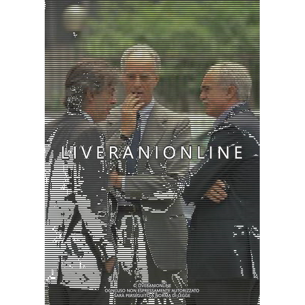 MILANO- 03-06-1998 LEGA CALCIO VIA ROSSELLINI RIUNIONE PRESIDENTI NELLA FOTO MASSIMO MORATTI CON SANDRO MAZZOLA E GIAN MARIA VISCONTI DI MODRONE AG ALDO LIVERANI SAS