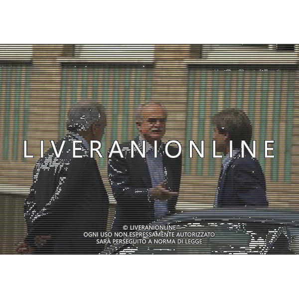 MILANO- 03-06-1998 LEGA CALCIO VIA ROSSELLINI RIUNIONE PRESIDENTI NELLA FOTO GIUSEPPE GAZZONI FRASCARA CON SANDRO MAZZOLA EGABRIELE ORIALI AG ALDO LIVERANI SAS