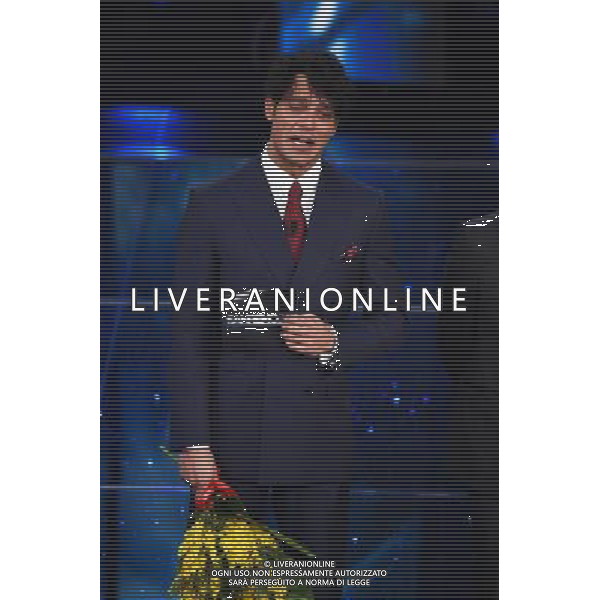SECONDA SERATA 66mo FESTIVAL DELLA CANZONE ITALIANA DI SANREMO 10 FEBBRAIO 2016 NELLA FOTO GABRIEL GARKO ©GAZZANIGA / AGENZIA ALDO LIVERANI SAS 