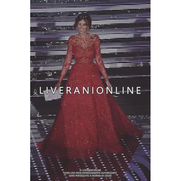 SECONDA SERATA 66mo FESTIVAL DELLA CANZONE ITALIANA DI SANREMO 10 FEBBRAIO 2016 NELLA FOTO MADALINA GHENEA ©GAZZANIGA / AGENZIA ALDO LIVERANI SAS 