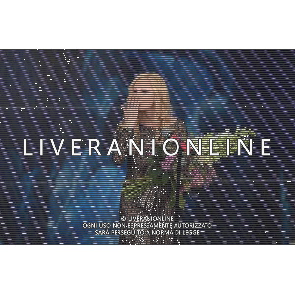 SECONDA SERATA 66mo FESTIVAL DELLA CANZONE ITALIANA DI SANREMO 10 FEBBRAIO 2016 NELLA FOTO PATTY PRAVO ©GAZZANIGA / AGENZIA ALDO LIVERANI SAS 