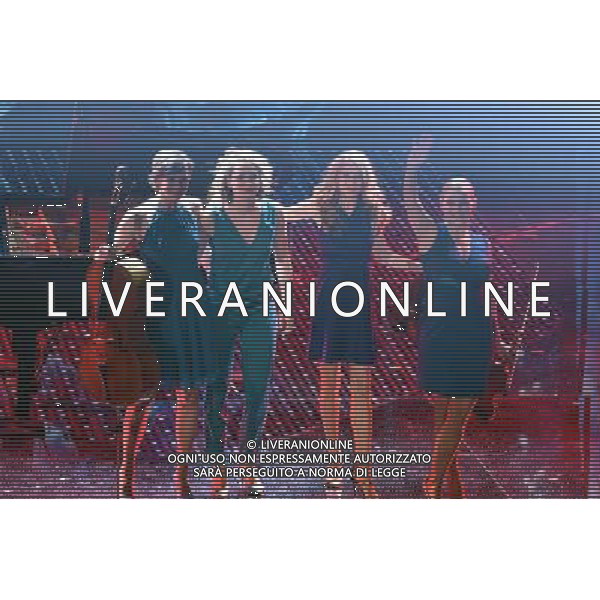 SECONDA SERATA 66mo FESTIVAL DELLA CANZONE ITALIANA DI SANREMO 10 FEBBRAIO 2016 NELLA FOTO LE SALUT SALON - Il quartetto di musiciste da camera di Amburgo ©GAZZANIGA / AGENZIA ALDO LIVERANI SAS 
