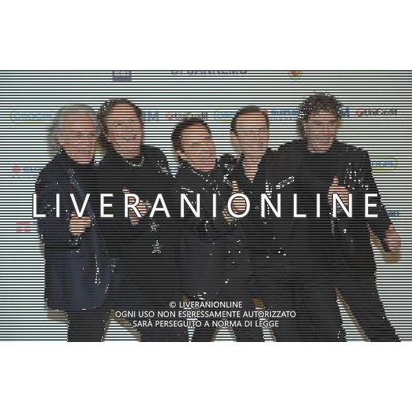 Photocall dei Pooh al 66mo Festival della canzone italiana SanRemo 11 febbraio 2016 nella foto Riccardo Fogli, Red Canzian, Roby Facchinetti, Dodi Battaglia e Stefano D\'Orazio premiati per i 50 anni di carriera © Gazzaniga / AGENZIA ALDO LIVERANI SAS 