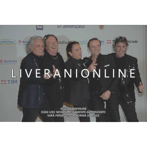 Photocall dei Pooh al 66mo Festival della canzone italiana SanRemo 11 febbraio 2016 nella foto Riccardo Fogli, Red Canzian, Roby Facchinetti, Dodi Battaglia e Stefano D\'Orazio premiati per i 50 anni di carriera © Gazzaniga / AGENZIA ALDO LIVERANI SAS 