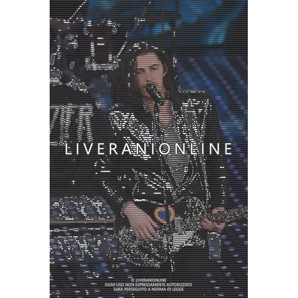TERZA SERATA 66mo FESTIVAL DELLA CANZONE ITALIANA DI SANREMO 11 FEBBRAIO 2016 NELLA FOTO HOZIER © Gazzaniga / AGENZIA ALDO LIVERANI SAS 