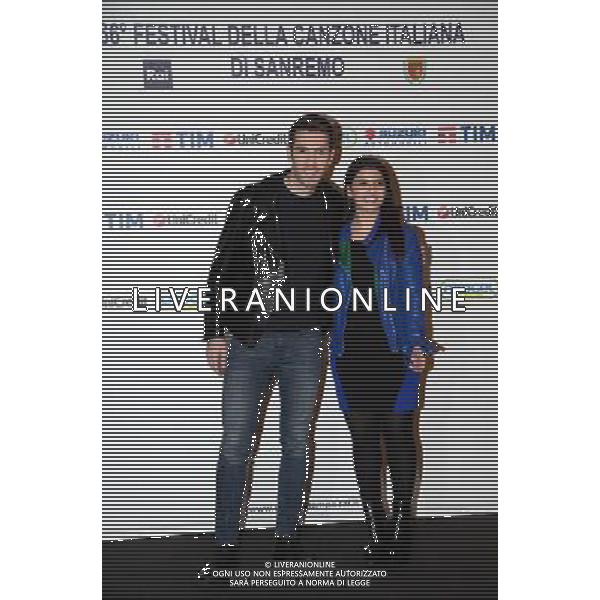 festival di Sanremo 2016 photocall DeboraIuvato Giovanni Caccamo nella foto:Debora Iuvato,Giovanni Caccamo Photocall 66mo Festival della canzone italiana SanRemo 12 febbraio 2016 NELLA FOTO Giovanni Caccamo e Deborah Iurato Â© Gazzaniga / AGENZIA ALDO LIVERANI SAS