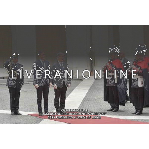 Roma - 12.02.2016 - Palazzo Chigi - Il Presidente del Consiglio dei Ministri Matteo Renzi incontra il cancelliere austriaco Werner Faymann - nella foto: Matteo Renzi e Werner Faymann durante gli inni nazionali / Ph. Corradetti - Ag. Aldo Liverani Sas