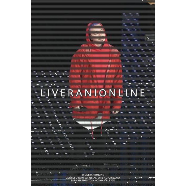 QUARTA SERATA 66mo FESTIVAL DELLA CANZONE ITALIANA DI SANREMO 12 FEBBRAIO 2016 nella foto J BALVIN ©Gazzaniga / AGENZIA ALDO LIVERANI SAS 
