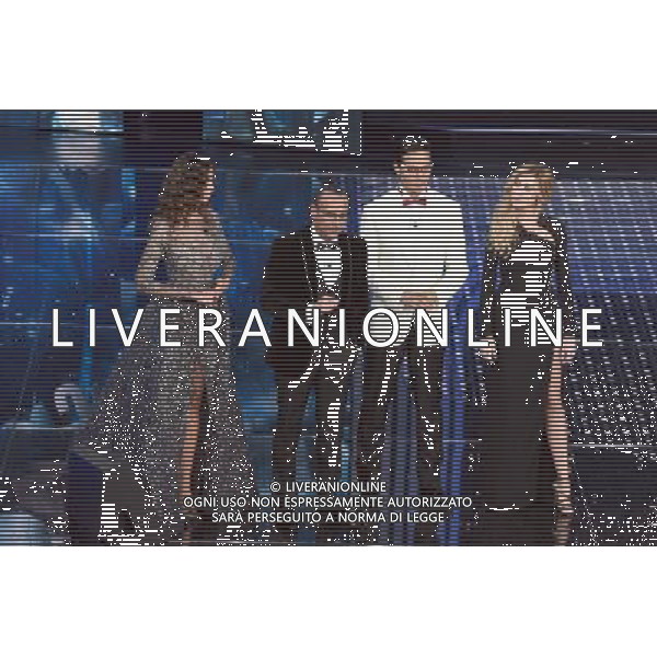 QUINTA ED ULTIMA SERATA 66mo FESTIVAL DELLA CANZONE ITALIANA DI SANREMO 13 FEBBRAIO 2016 NELLA FOTO MADALINA GHENEA, CARLO CONTI, GABRIEL GARKO E VIRGINIA RAFFAELE ©Gazzaniga / AGENZIA ALDO LIVERANI SAS 