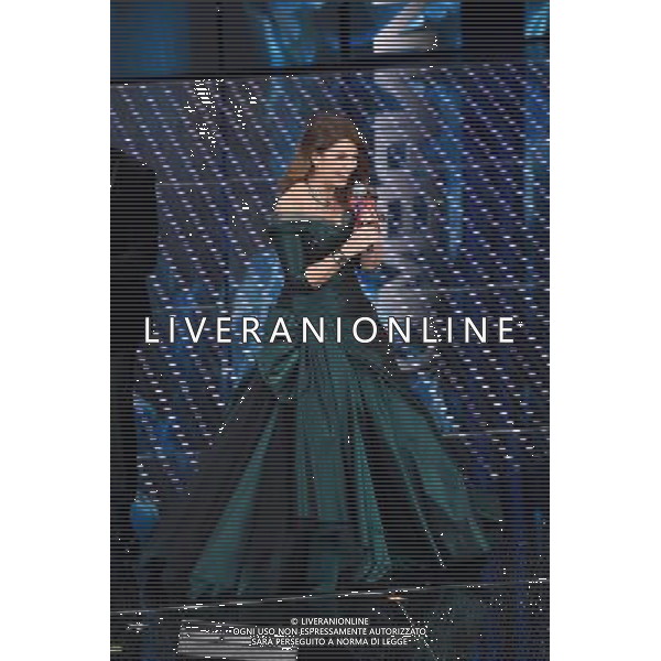 QUINTA ED ULTIMA SERATA 66mo FESTIVAL DELLA CANZONE ITALIANA DI SANREMO 13 FEBBRAIO 2016 NELLA FOTO CRISTINA D\'AVENA ©Gazzaniga / AGENZIA ALDO LIVERANI SAS 