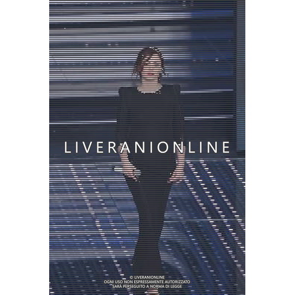 QUINTA ED ULTIMA SERATA 66mo FESTIVAL DELLA CANZONE ITALIANA DI SANREMO 13 FEBBRAIO 2016 NELLA FOTO ANNALISA ©Gazzaniga / AGENZIA ALDO LIVERANI SAS 